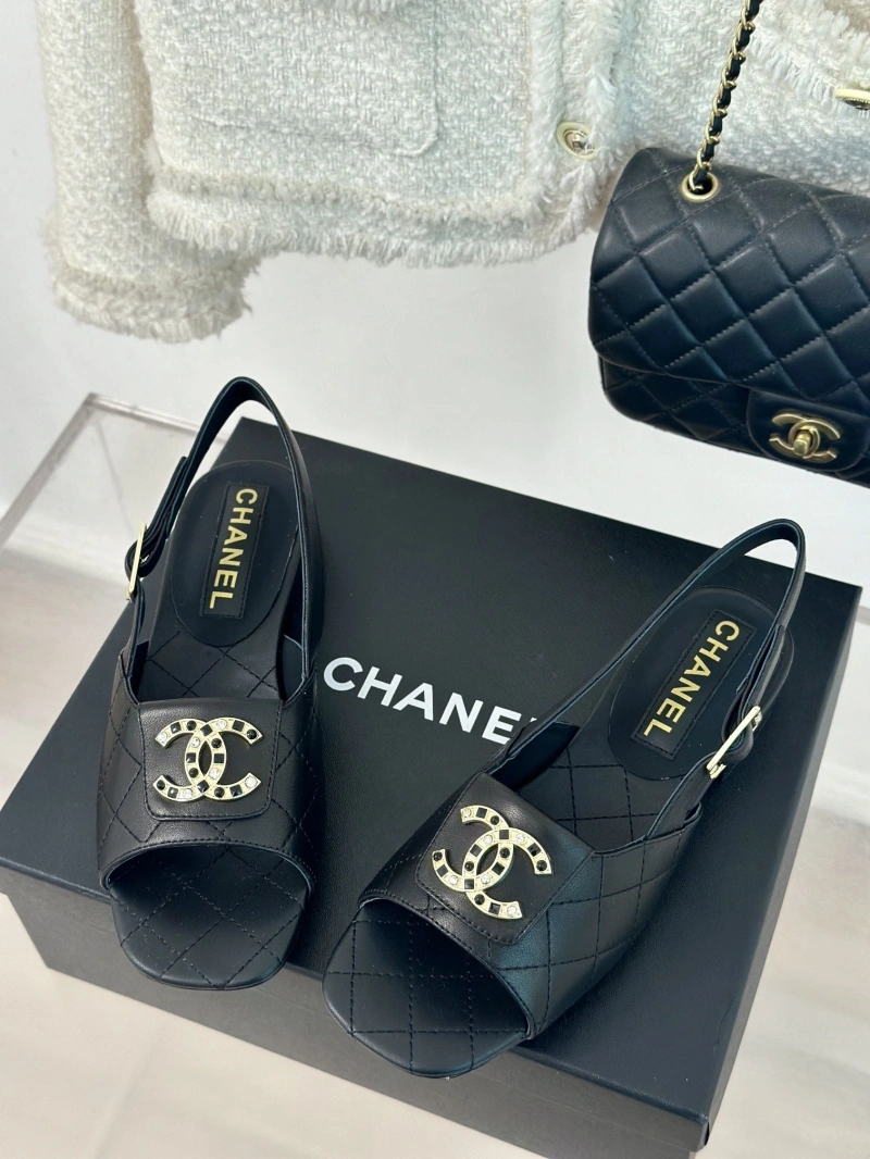 Chxnxl Sandals Bold 132671