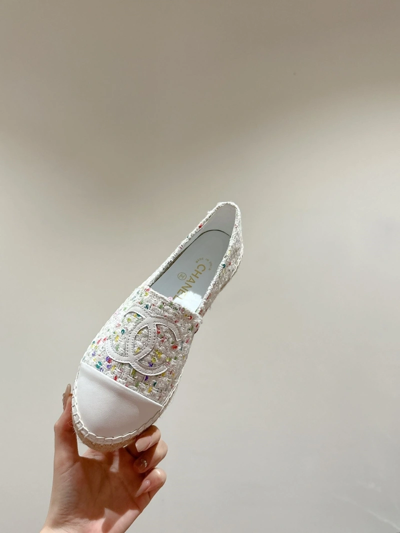 Classic Chxnxl Flat Shoes 133110