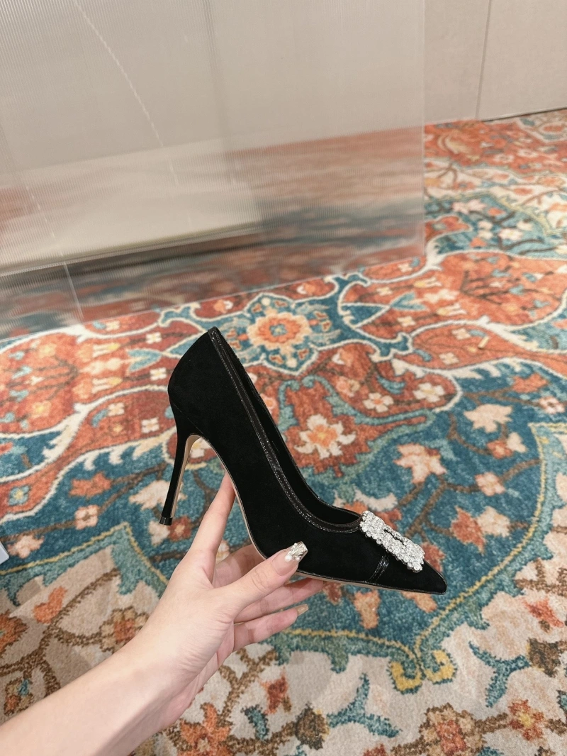 Elegant Mxnxlo Blxhnxk High Heels 193282
