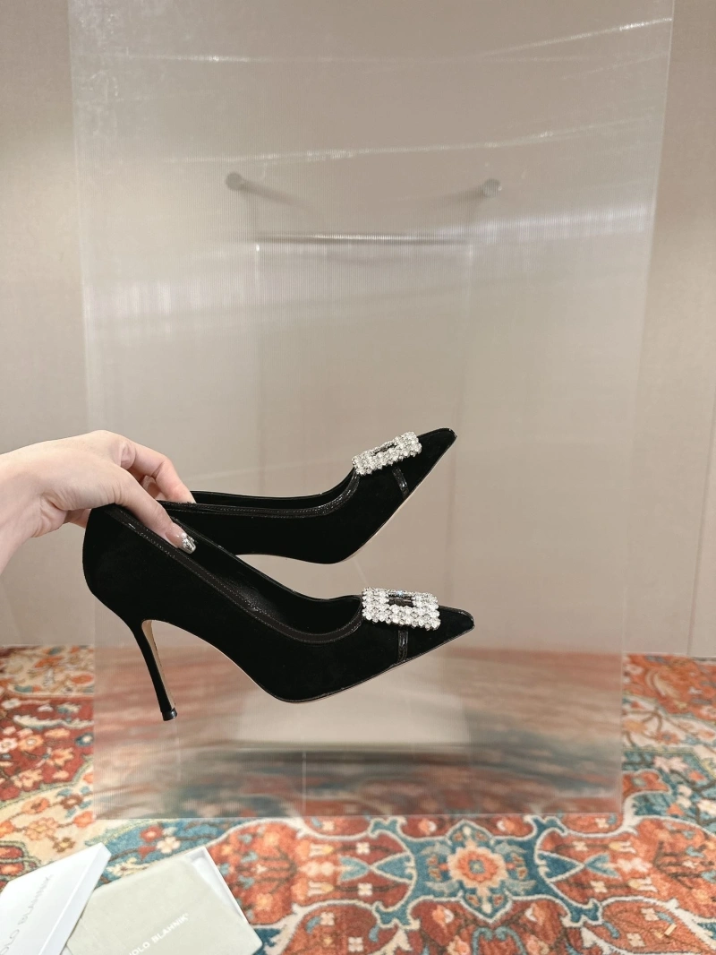 Elegant Mxnxlo Blxhnxk High Heels 193282