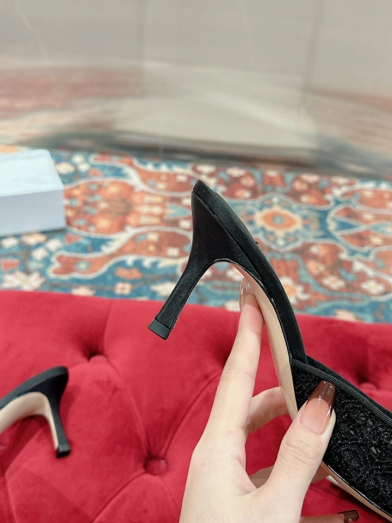Flexible Mxnxlo Blxhnxk High Heels 193266