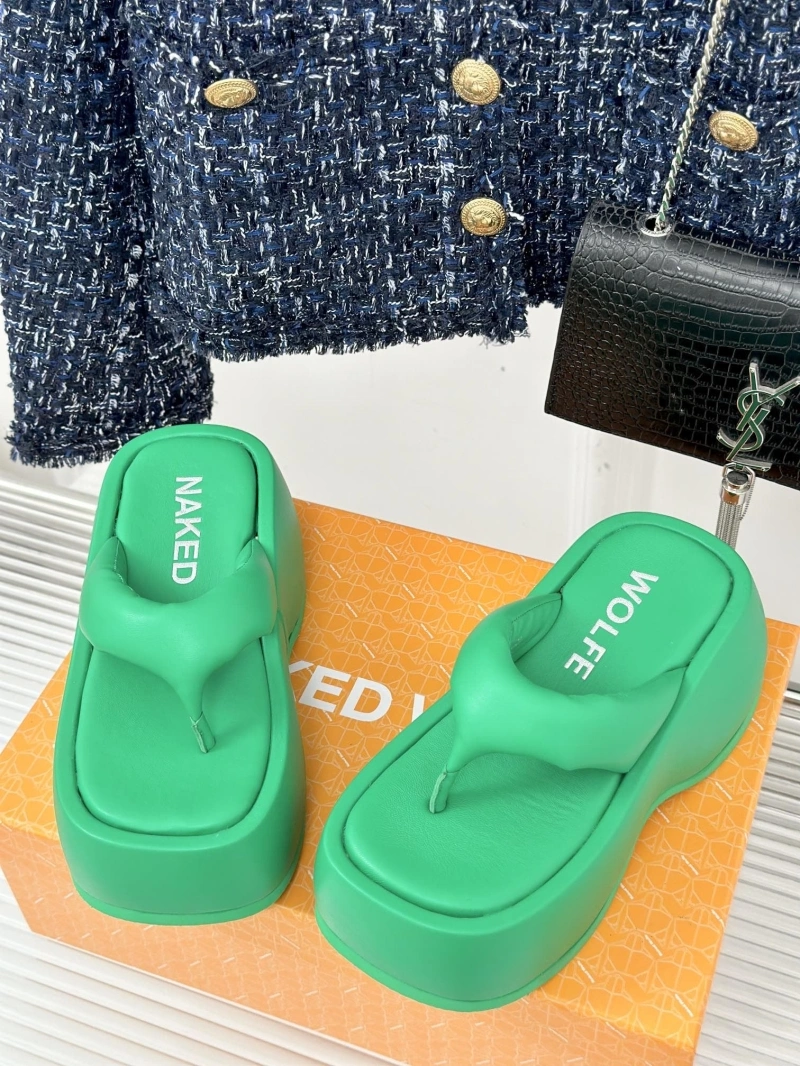 EyeCatching Othxr Slippers 216624