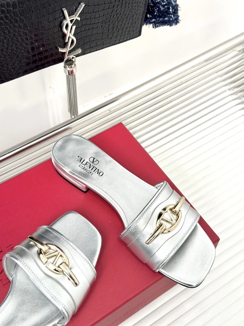 Bold Vxlxntino Slippers 232678