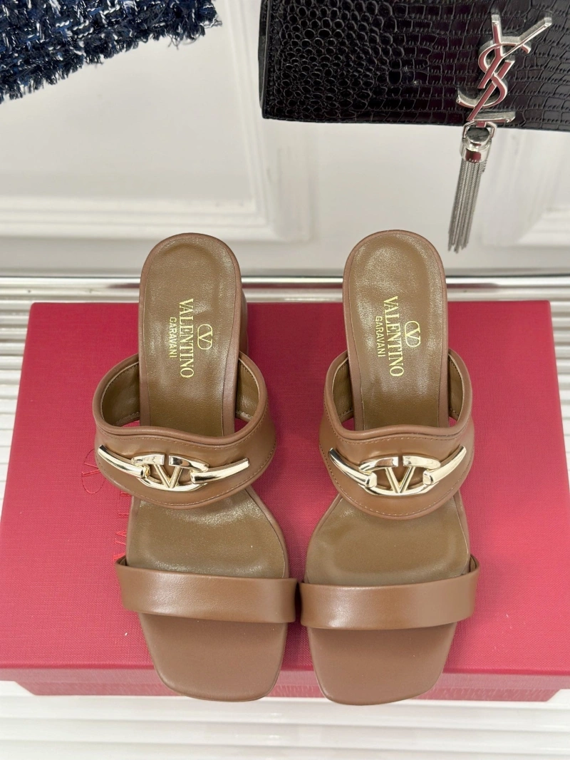 SportInspired Vxlxntino Slippers 232682