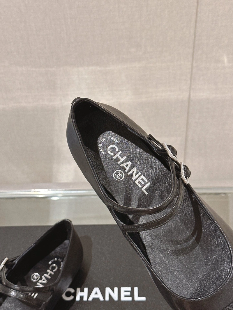 Functional Chxnxl Flat Shoes 133101