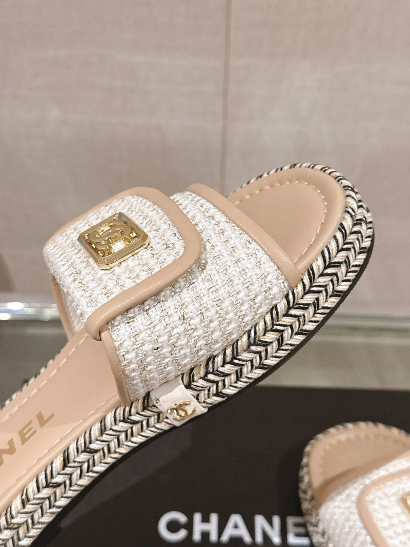 Chxnxl Slippers Sophisticated 132447