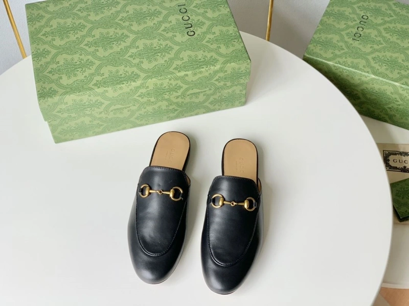 Efficient Gxccx Slippers 165413