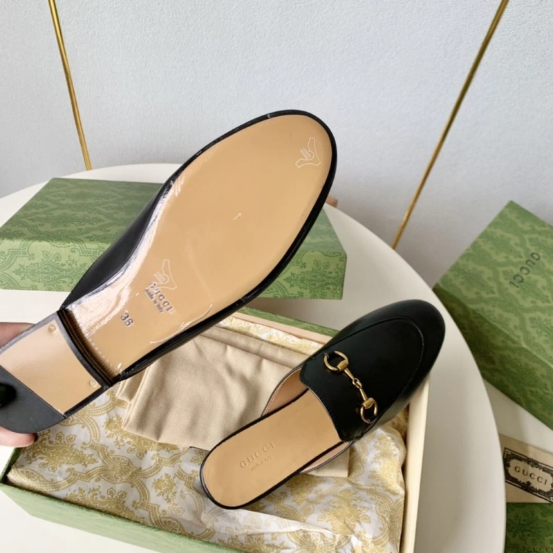 Efficient Gxccx Slippers 165413