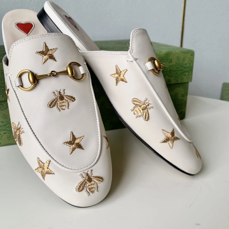 Cozy Gxccx Slippers 165412