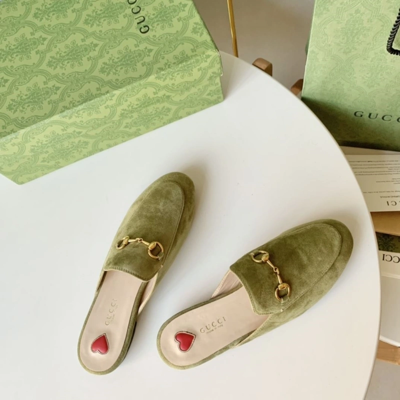 Gxccx Slippers Practical 165380
