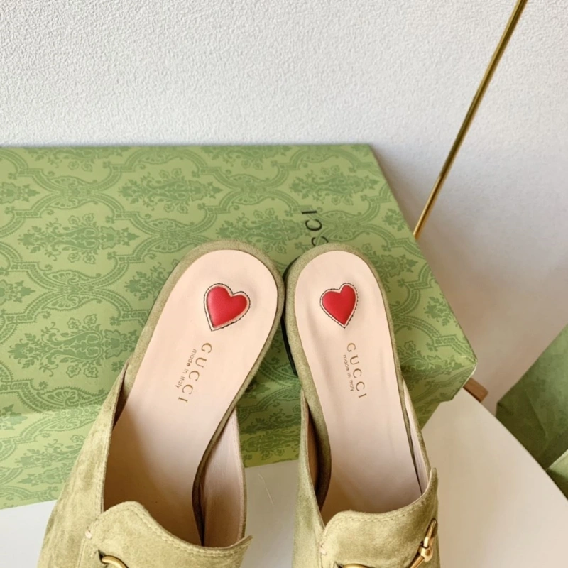 Gxccx Slippers Practical 165380
