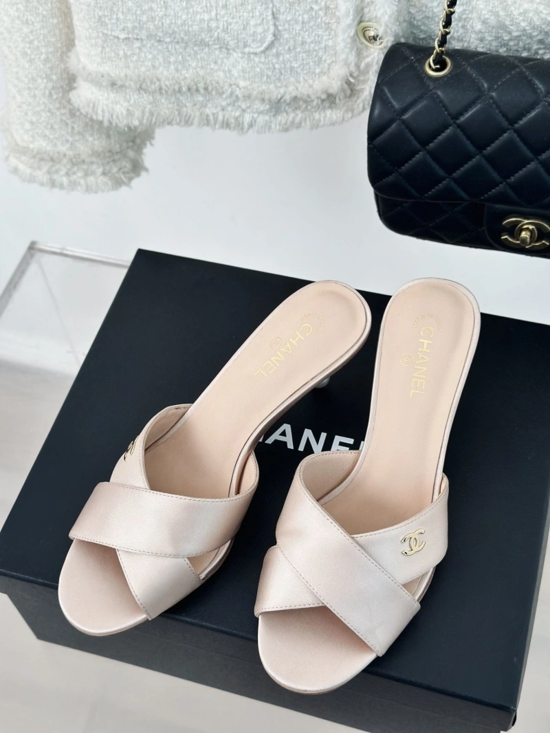 NewStyle Chxnxl High Heels 132894