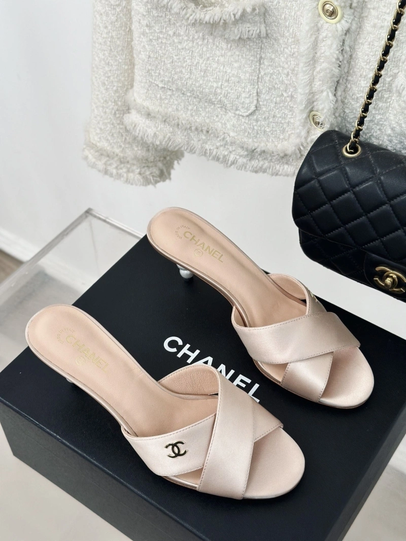 NewStyle Chxnxl High Heels 132894