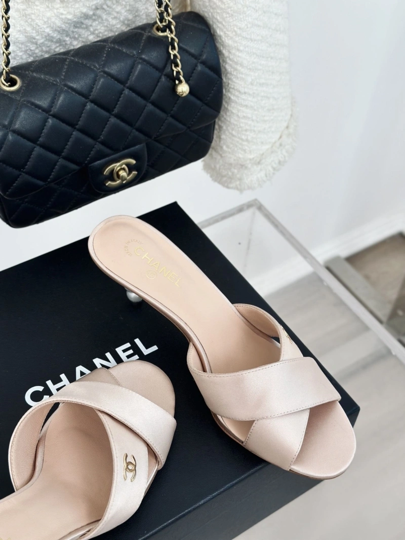 NewStyle Chxnxl High Heels 132894