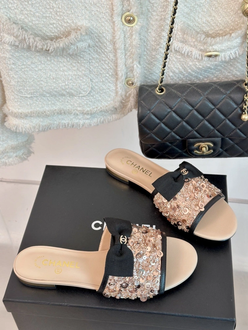 Chxnxl Slippers Bright 132438