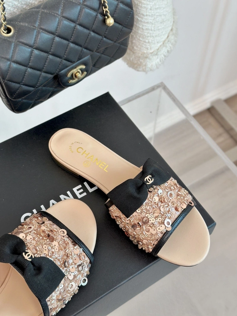 Chxnxl Slippers Bright 132438