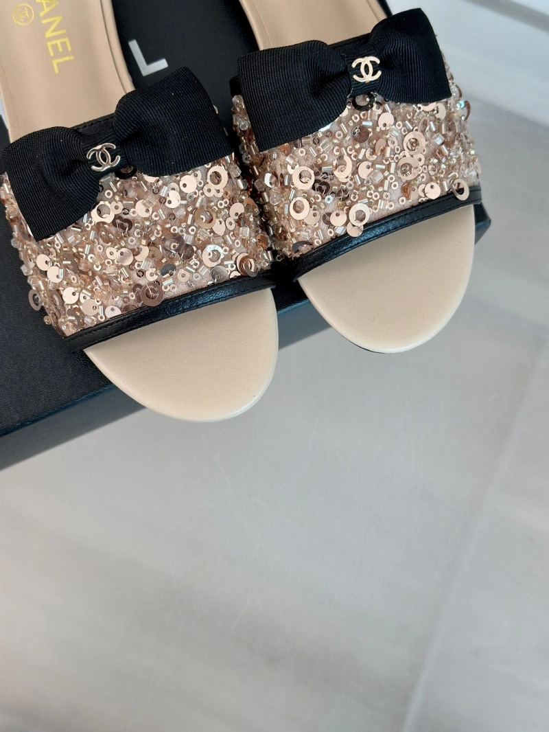 Chxnxl Slippers Bright 132438