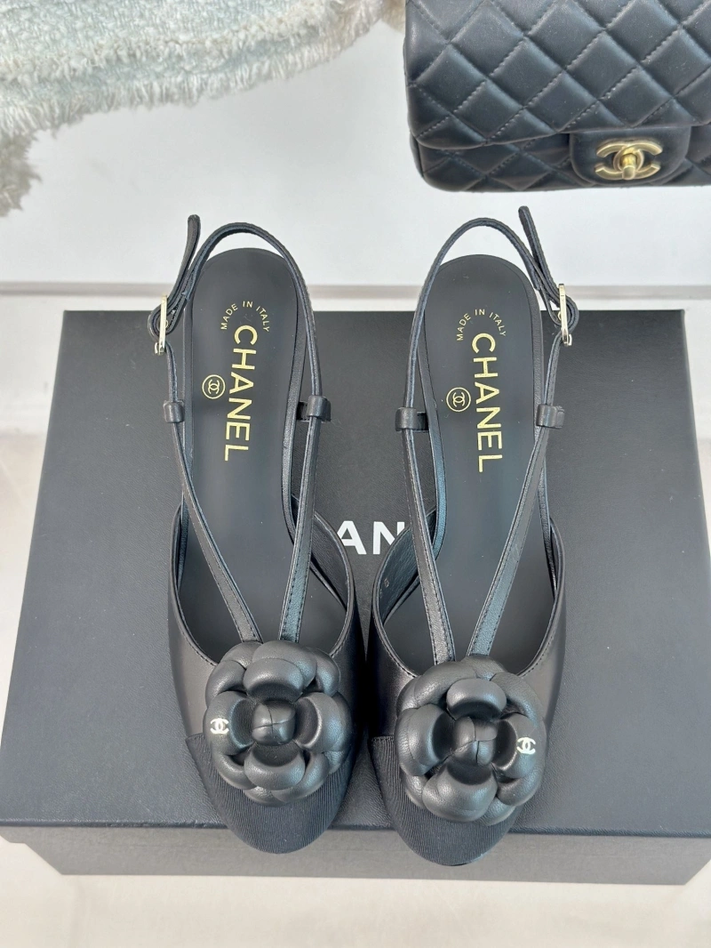 Chxnxl Sandals ModernLook 132659