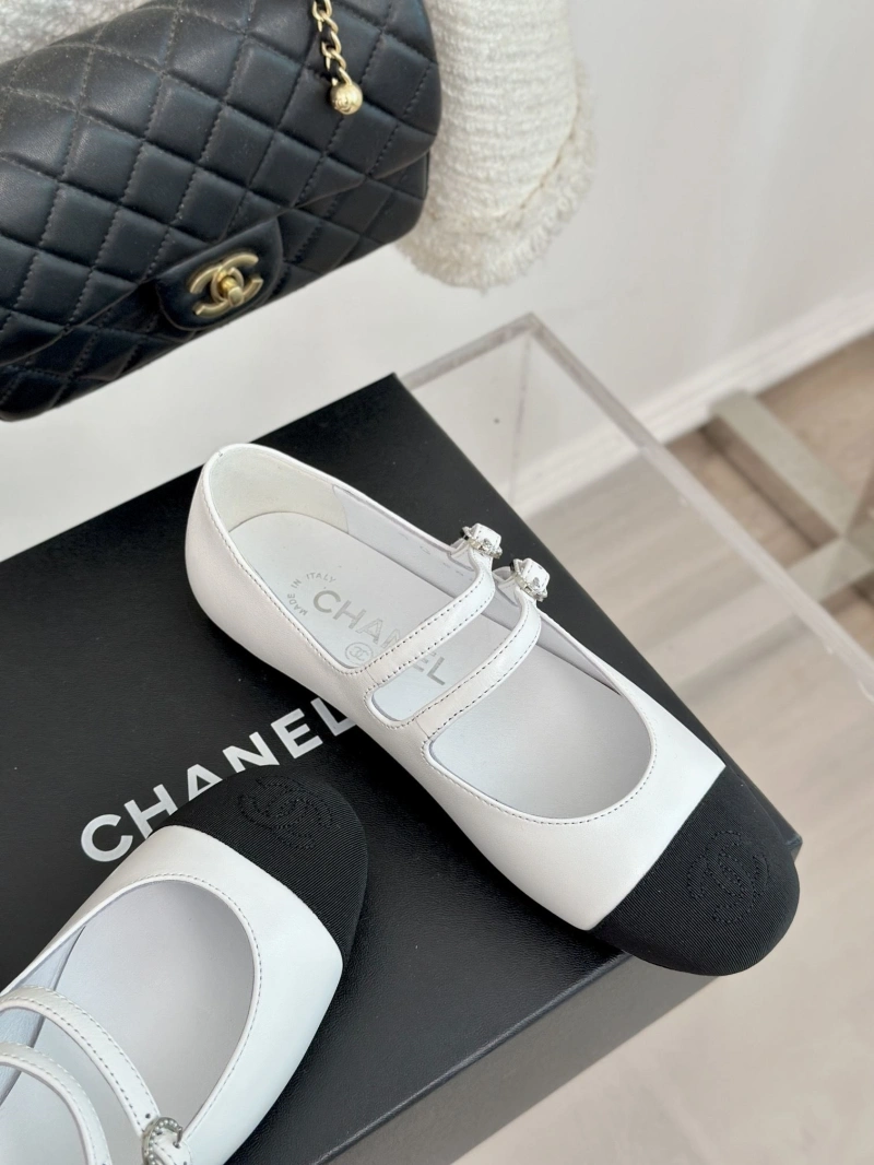 Chxnxl Flat Shoes ModernLook 133098
