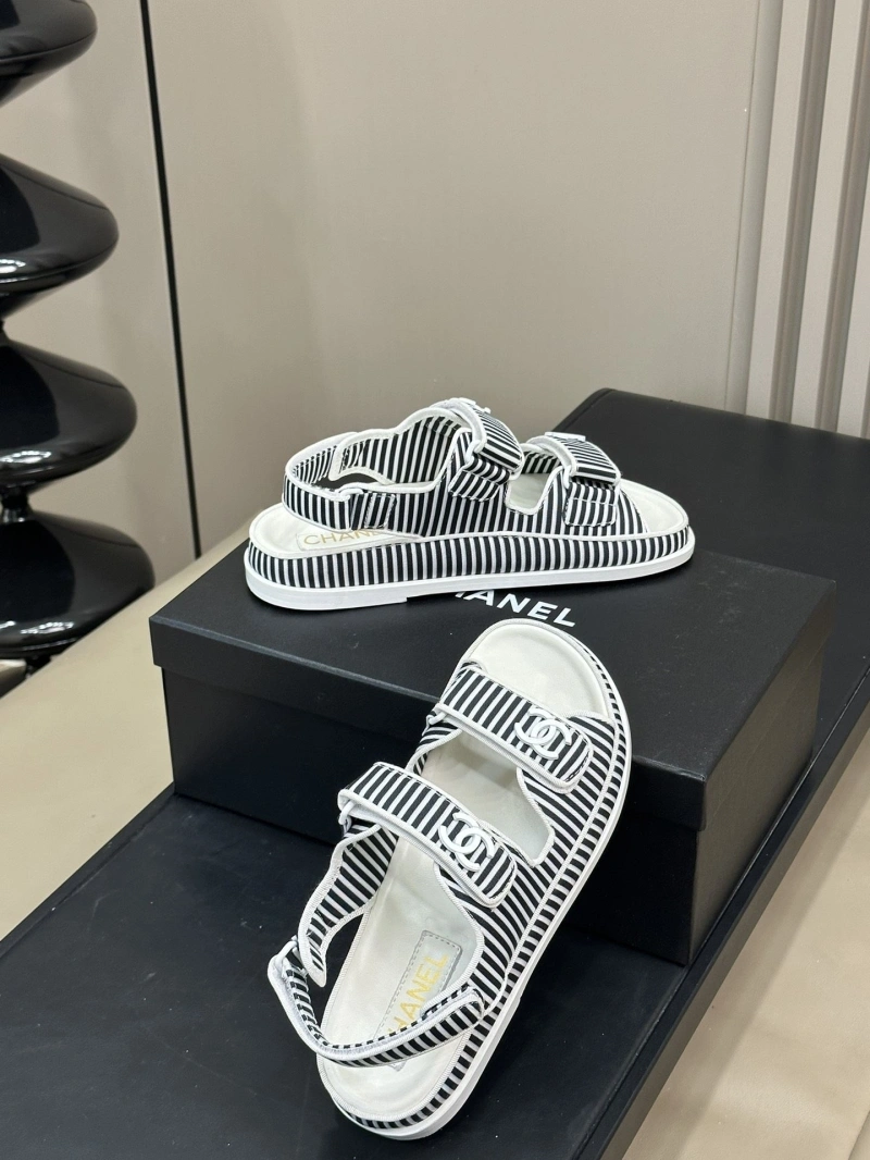 Chxnxl Sandals ModernLook 132649