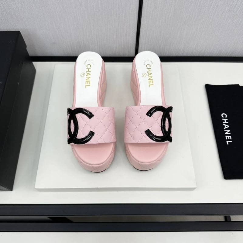 Efficient Chxnxl Slippers 132418