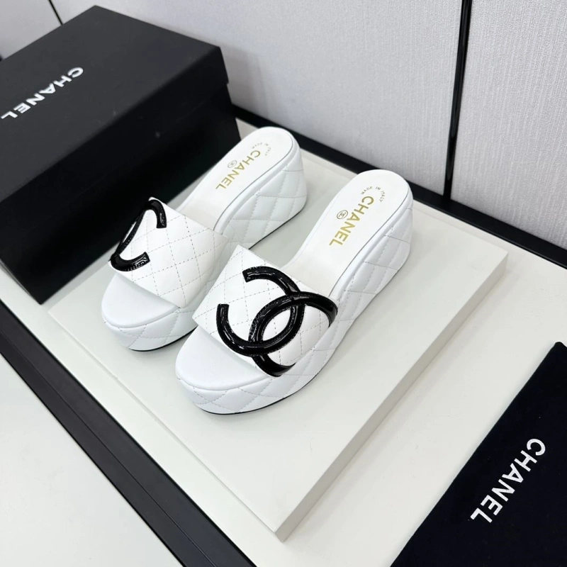 Chxnxl Slippers Refined 132416