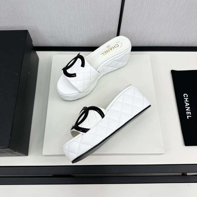 Chxnxl Slippers Refined 132416