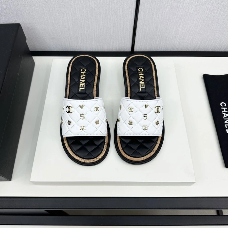 Chxnxl Slippers Classic 132429
