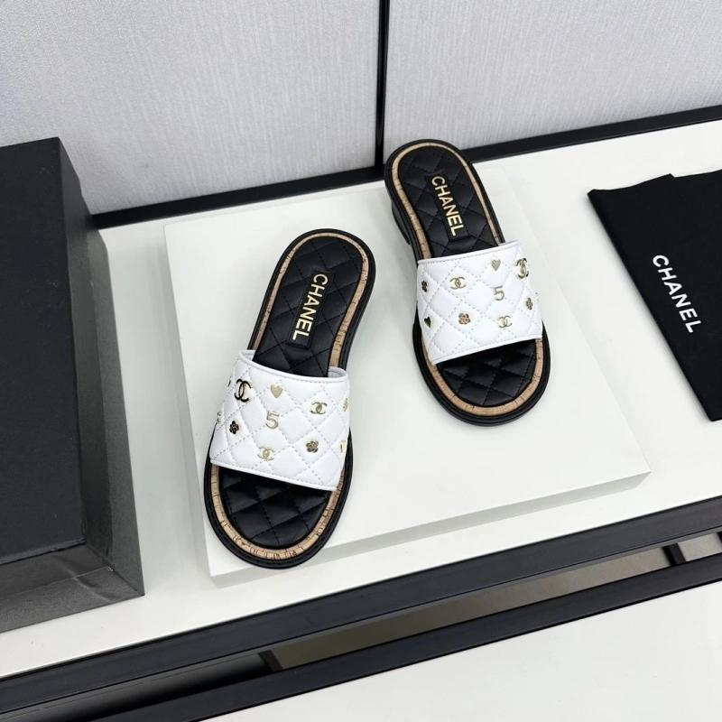Chxnxl Slippers Classic 132429