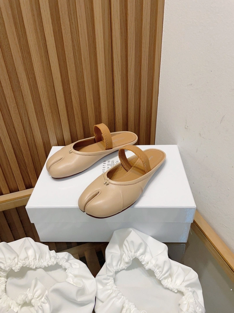 Flexible Othxr Slippers 216609