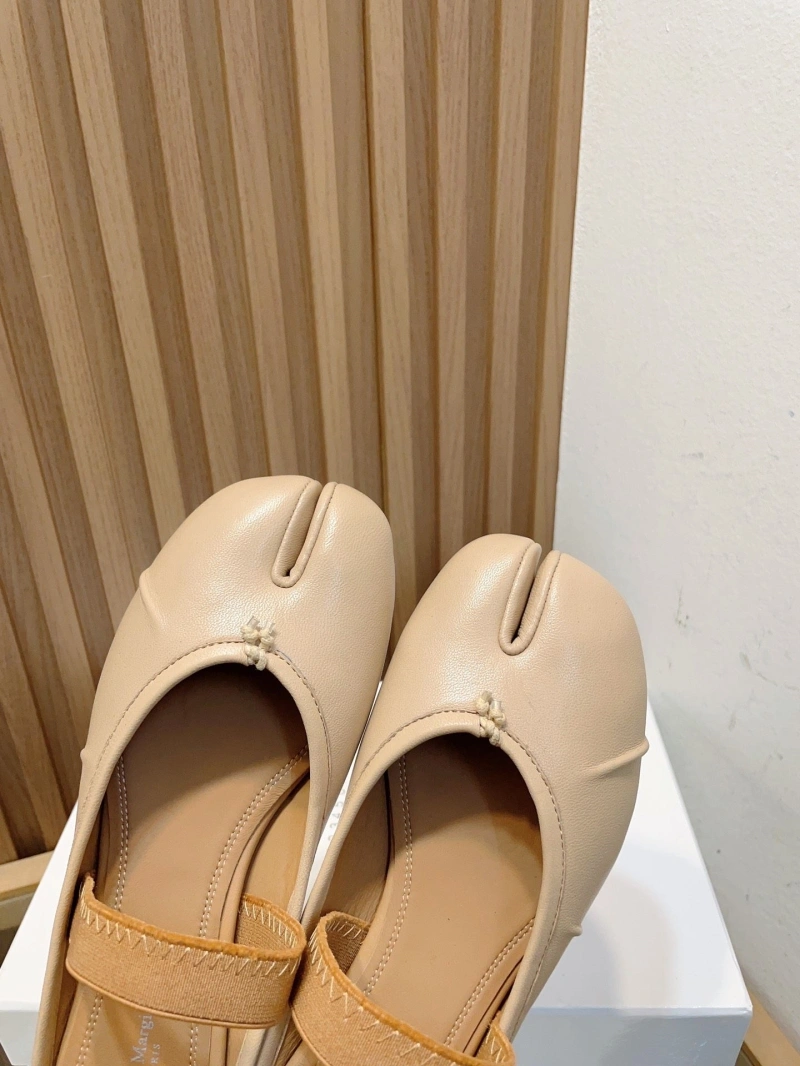 Flexible Othxr Slippers 216609