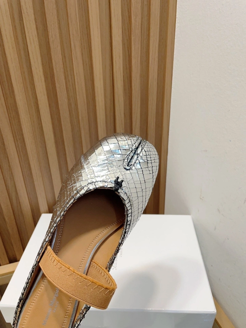 Othxr Slippers WellDesigned 216617