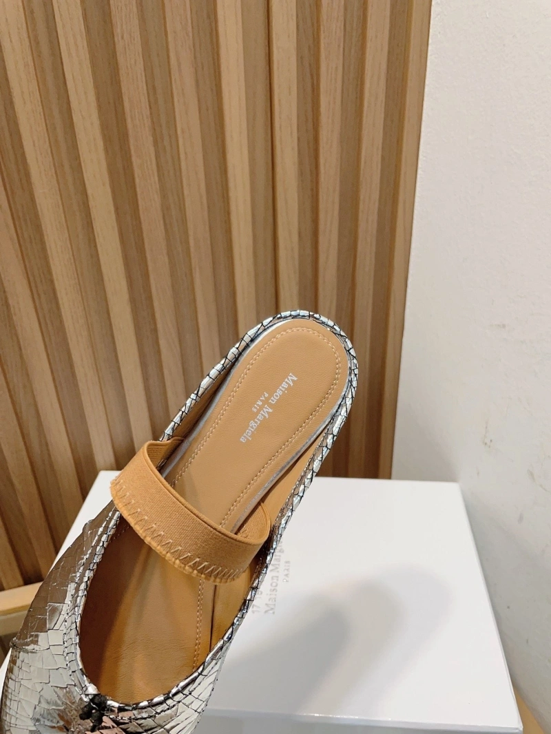Othxr Slippers WellDesigned 216617