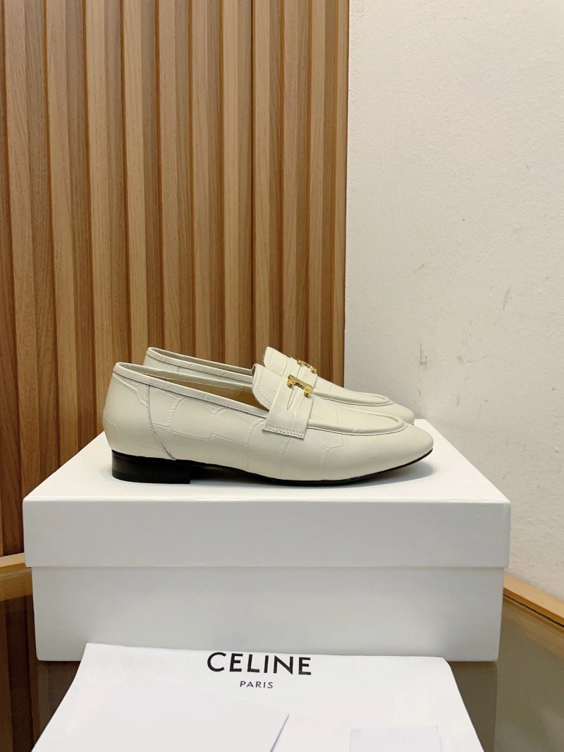 Cozy Cxlxne Leather Shoes 116864