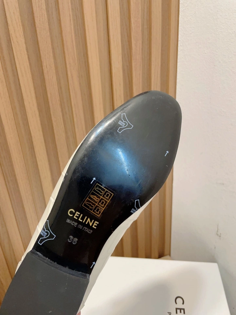 Cozy Cxlxne Leather Shoes 116864