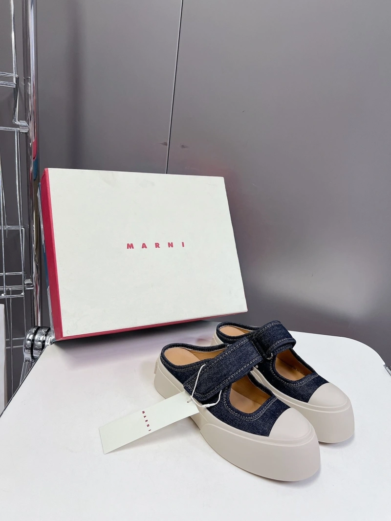 Othxr Slippers EyeCatching 216603