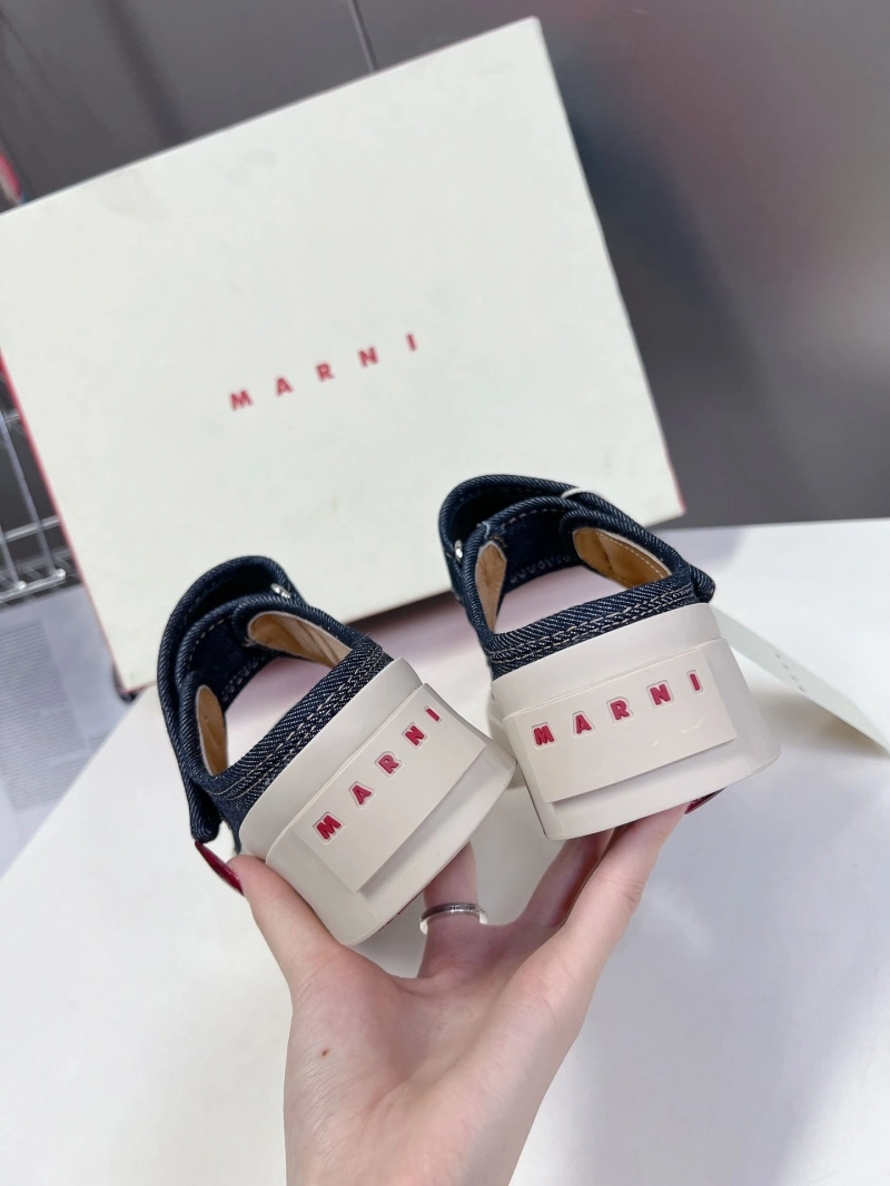 Othxr Slippers EyeCatching 216603