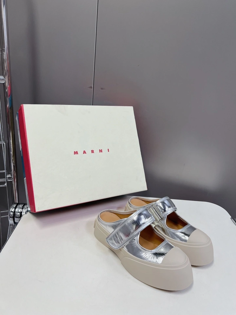 Othxr Slippers BestValue 216610