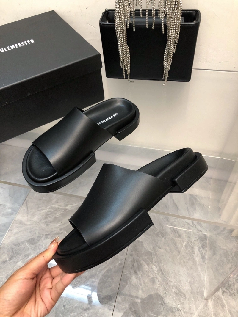 Othxr Slippers Minimalist 216598