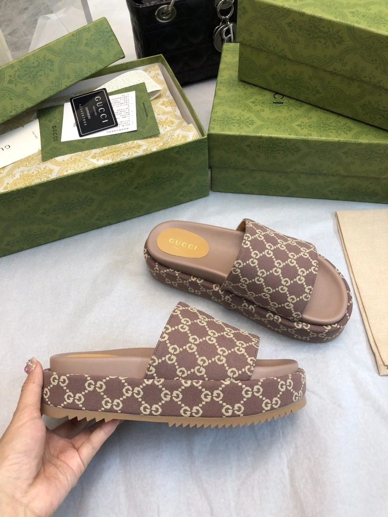 Lightweight Gxccx Slippers 165454