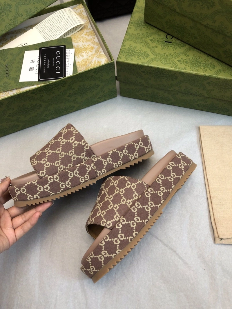 Lightweight Gxccx Slippers 165454