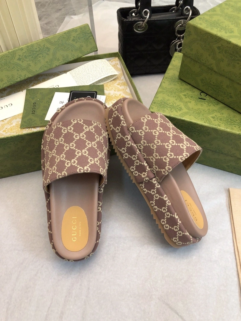 Lightweight Gxccx Slippers 165454