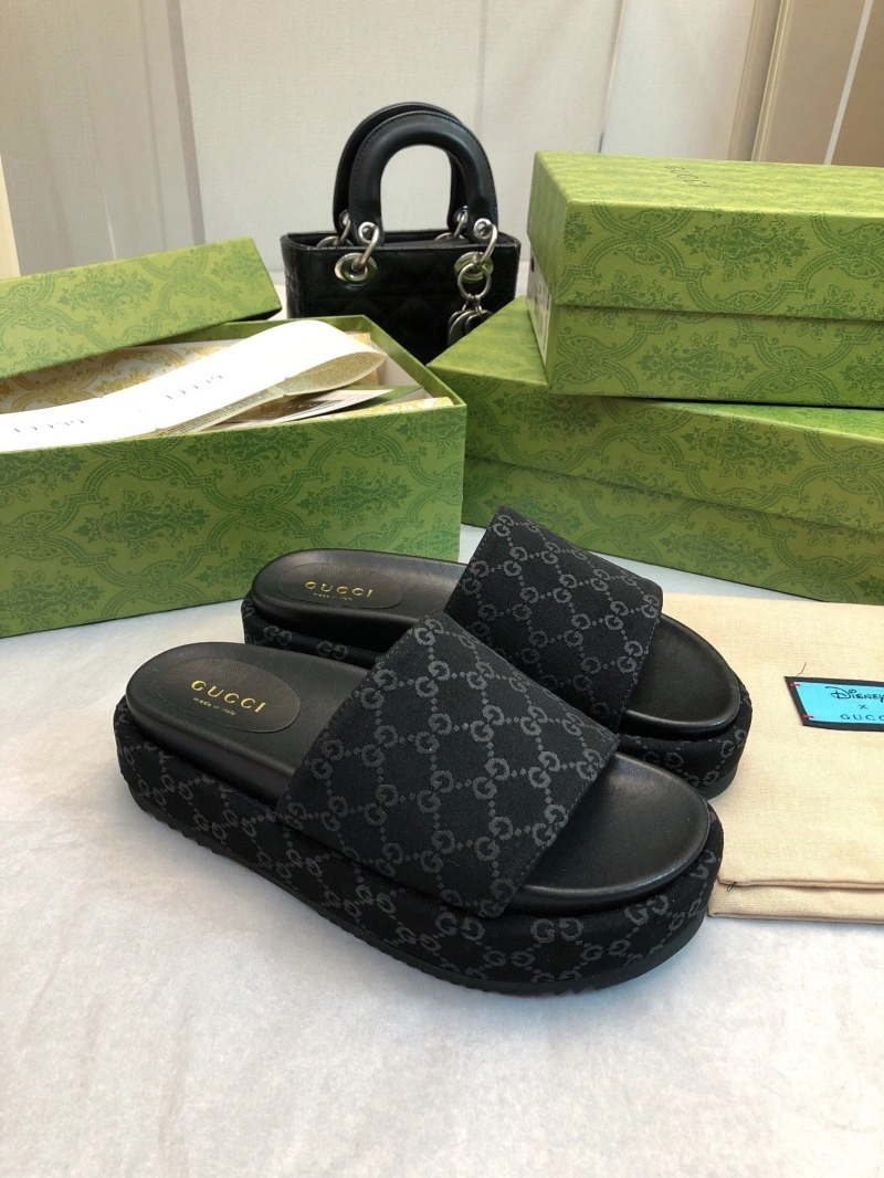 Gxccx Slippers Bold 165370