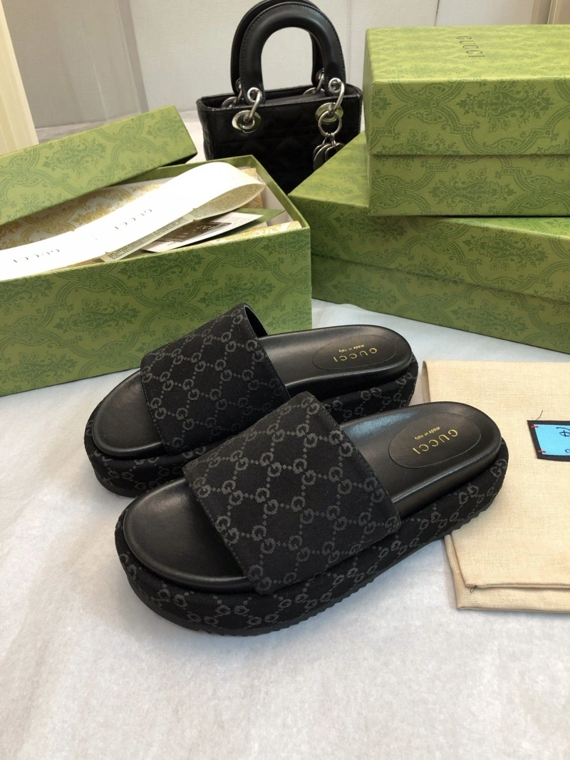 Gxccx Slippers Bold 165370