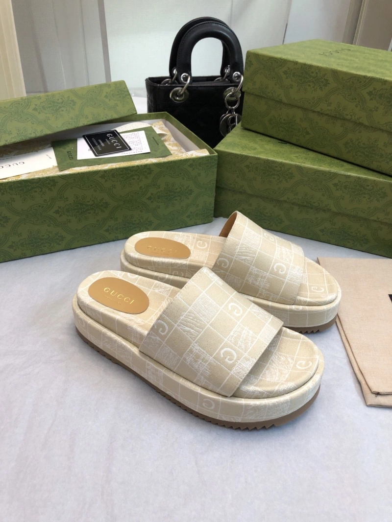 Affordable Gxccx Slippers 165368
