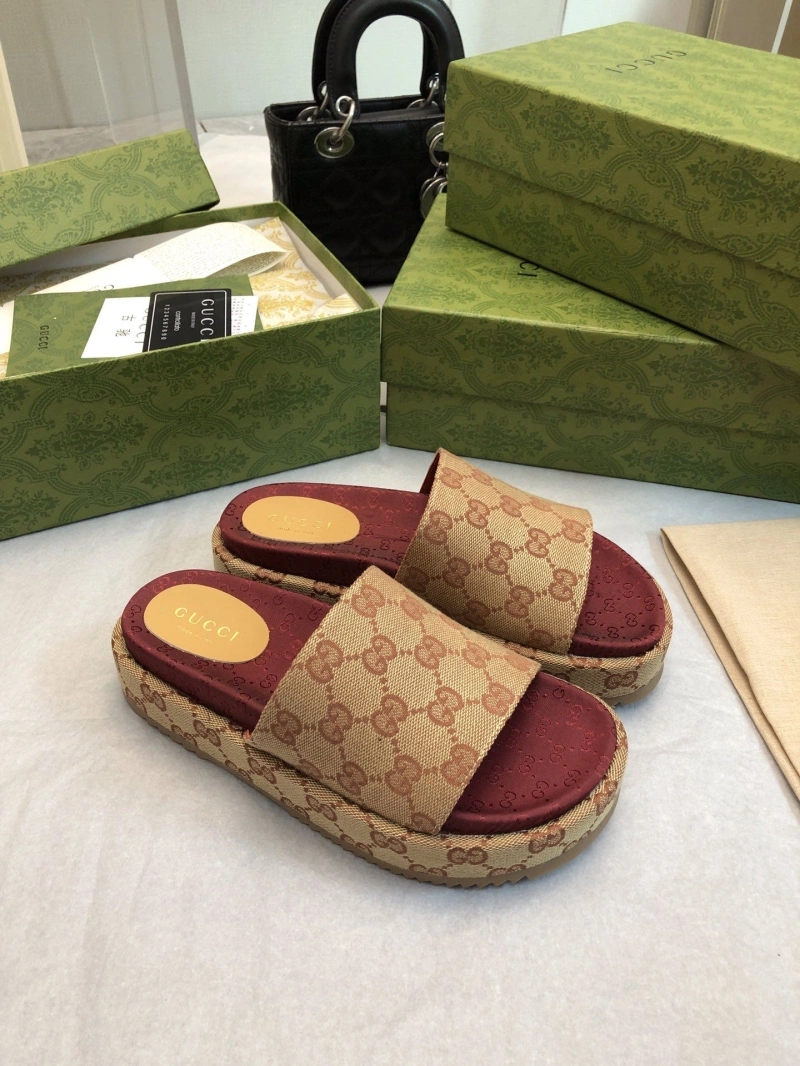 EyeCatching Gxccx Slippers 165417