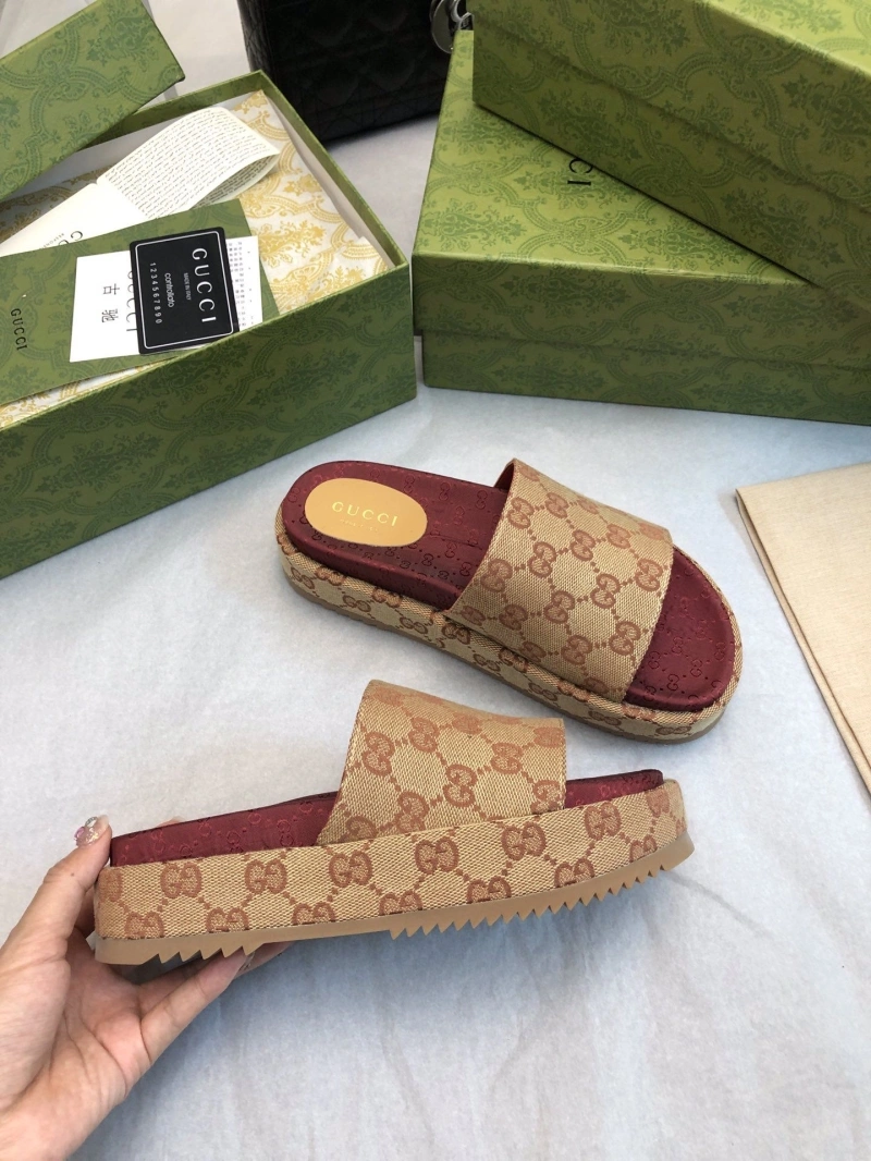 EyeCatching Gxccx Slippers 165417