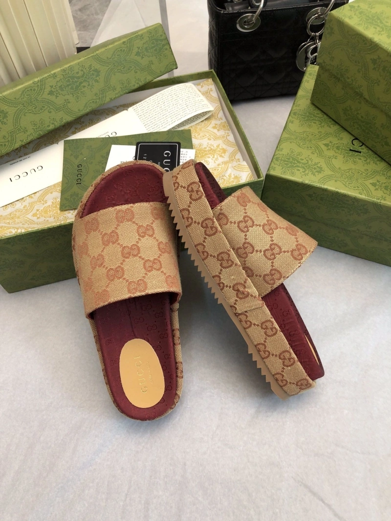 EyeCatching Gxccx Slippers 165417
