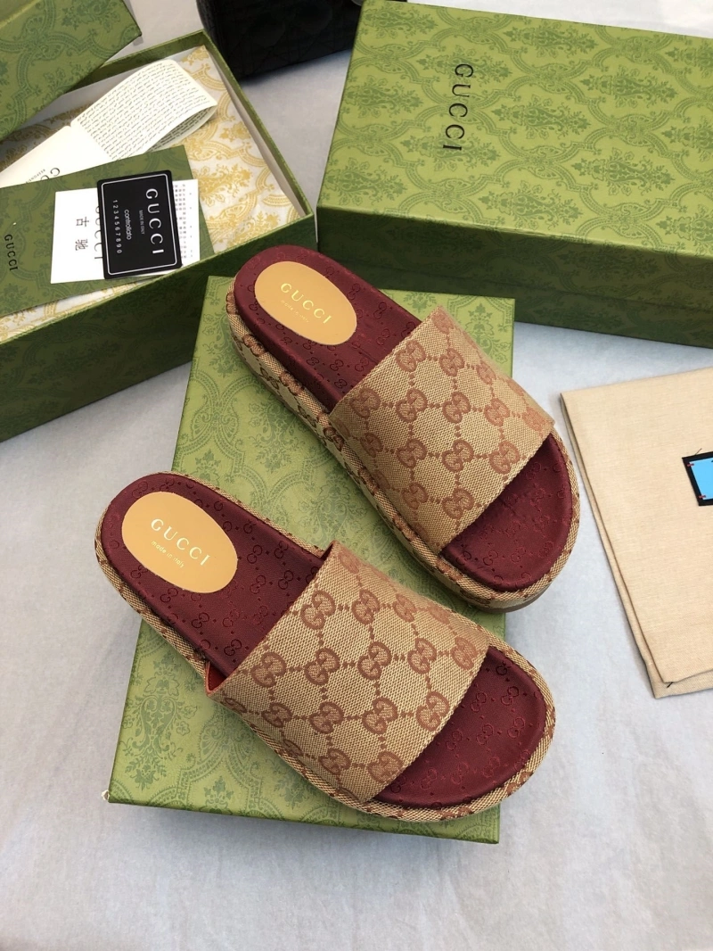 EyeCatching Gxccx Slippers 165417