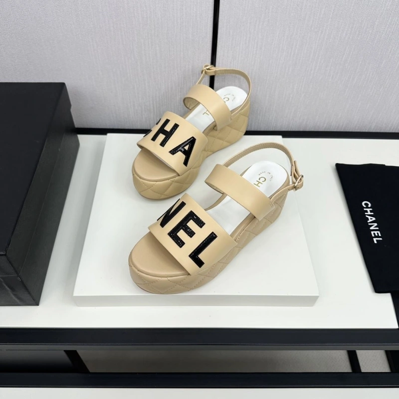 Sleek Chxnxl Sandals 132656